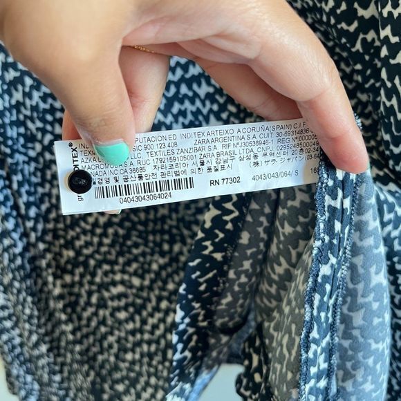 ZARA LONG SLEEVE SHIFT DRESS PRINTED WOMENS SIZE‎ S SWING NAVY BLUE WHITE - Picture 3 of 6